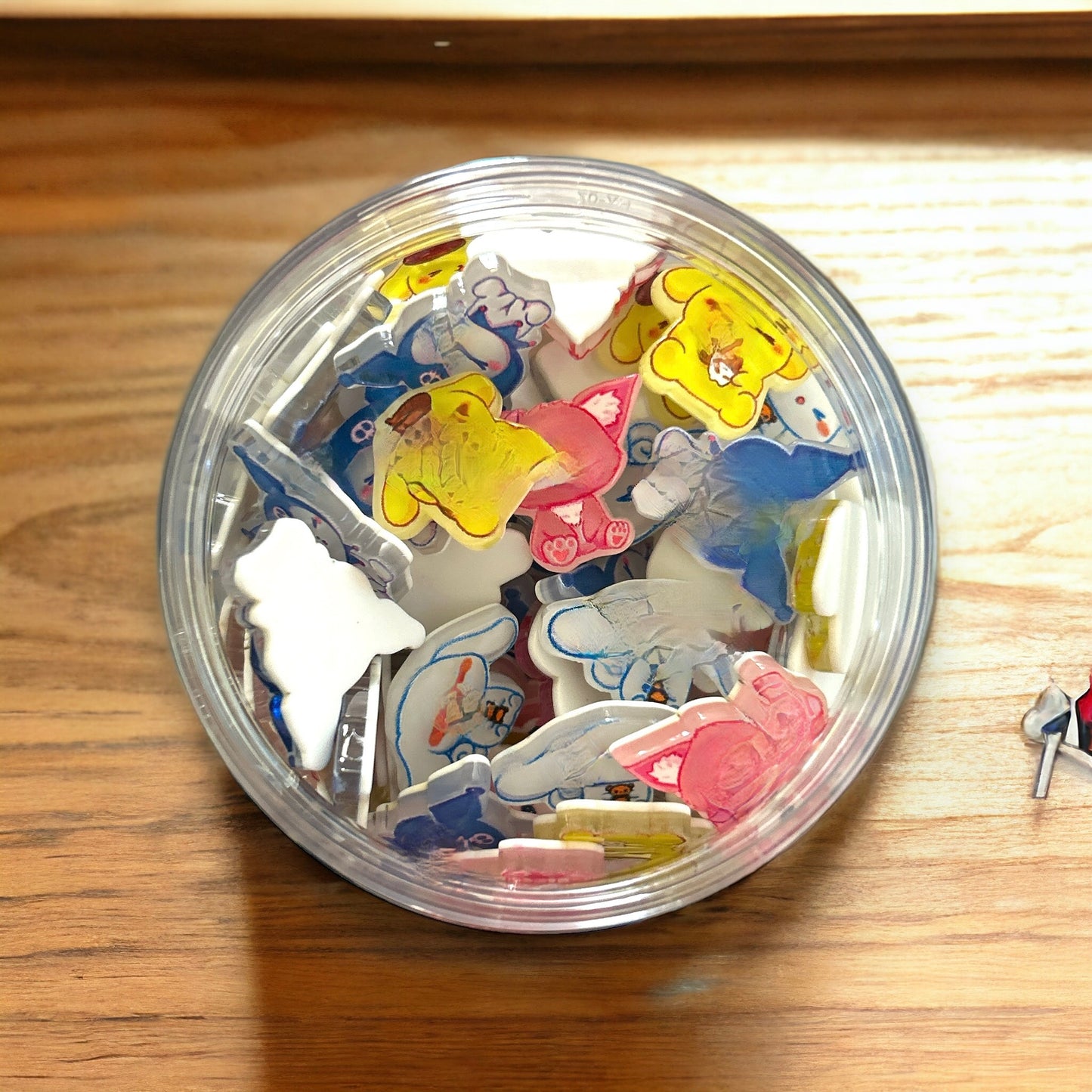 1 and 2 cm Famous Character Acrylics For Crafts and DIY