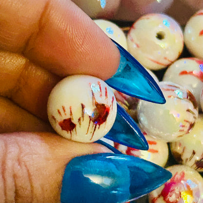 10pcs 16mm Halloween Red Bloody Hand Beads – Scary Blood Smear Hand Beads for Spooky Jewelry, Pens, & Crafts